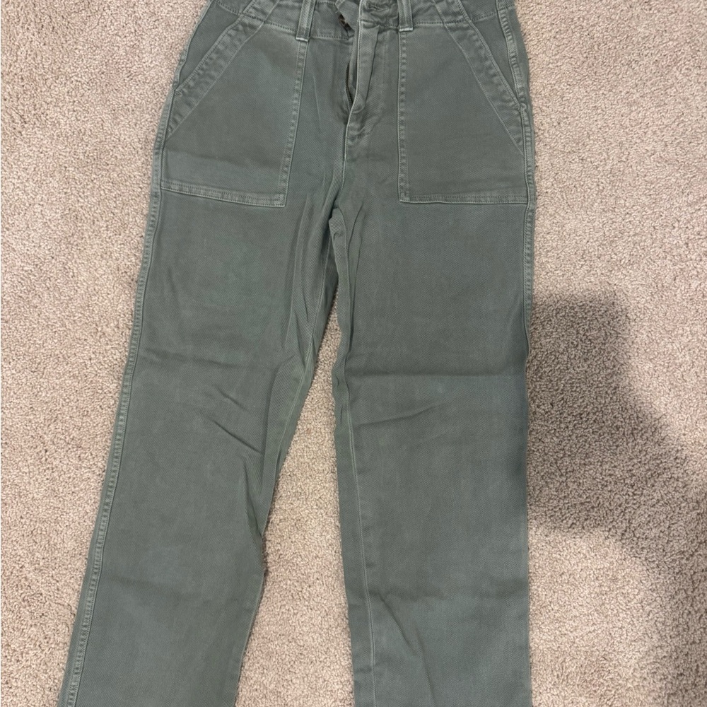 Faherty Green Women's Pants